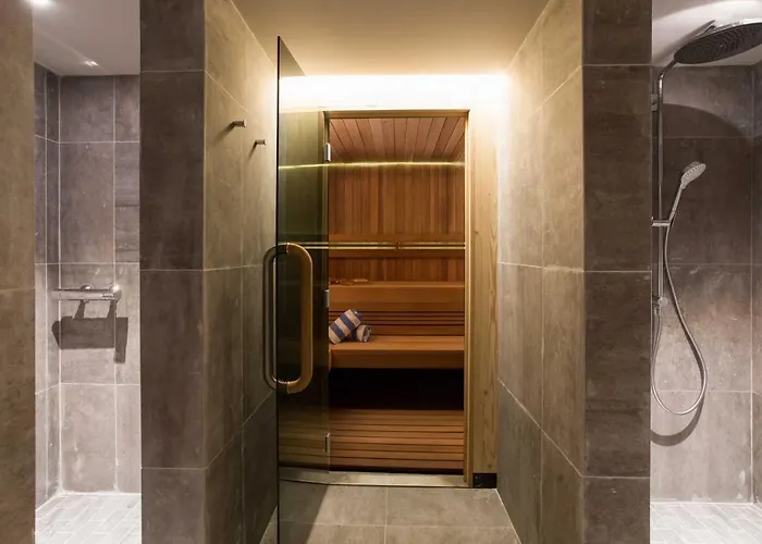 La Cordee 412 - Year Chamonix